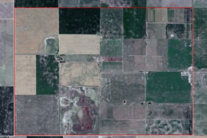 En el Partido de GENERAL VILLEGAS, Provincia de Buenos Aires. A 2.500 metros de Ruta Nº 33, a 38 km de Rufino, a 60 km de General Villegas, a 204 km de Junín y a 457 km de la Capital Federal